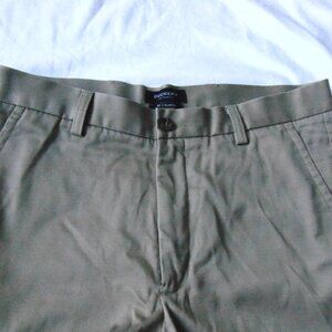 DOCKERS D1 Men Slim Fit Khakis 100% Cotton Olive size 34/29